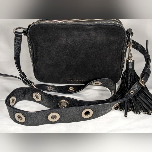 Michael Kors Brooklyn Camera Bag Suede Leather, Tassel & Rings Crossbody - Picture 3 of 15